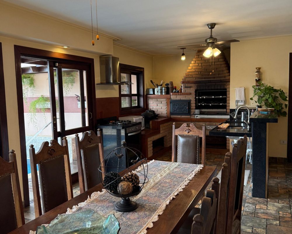 sobradonocentrodeguararema (16)