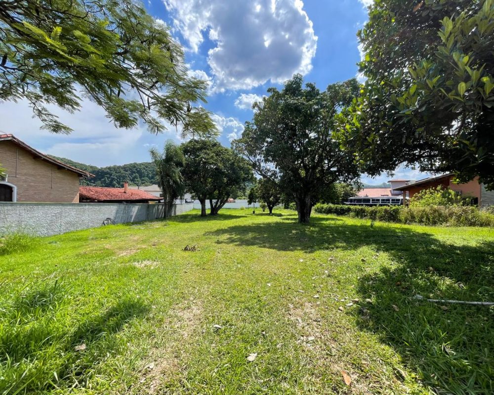 terreno em condomínio (2)
